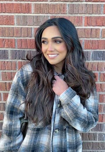 Nazish (@nazish3) — my photo № 1