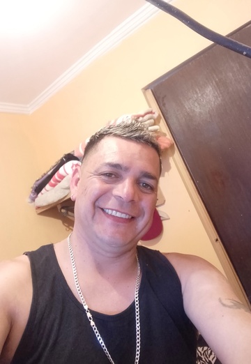 Mi foto- Edison, 40 de Santiago (@edison295)