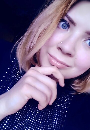 karina (@elenakaeshkina) — my photo № 1