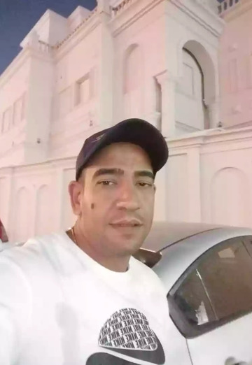 My photo - احمد, 41 from Moscow (@qzyipflv0v)